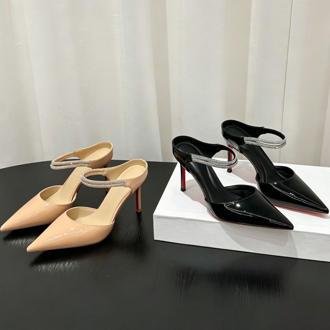 Sapatos de Salto Alto para Mul - Leather Classic Strap avaliação e preço